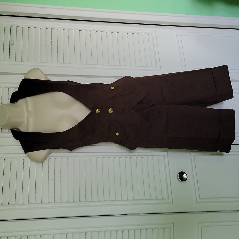 Unichic Urbam Brown vest and shorts set sz 8